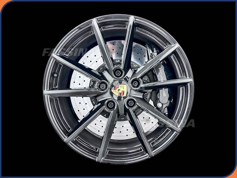 Porsche 911 992 Carrera 3.0 4S Auto. 450cv