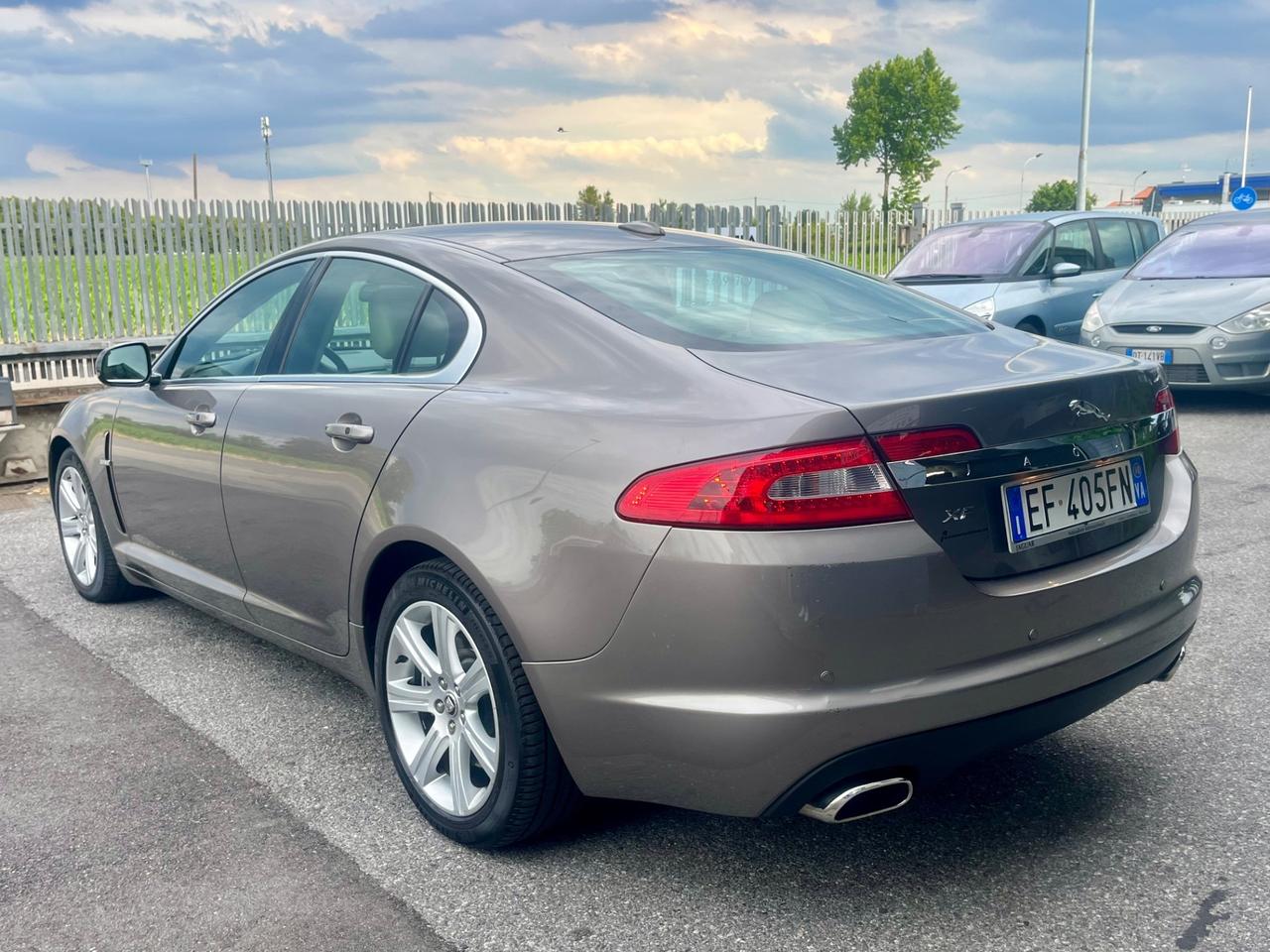 Jaguar XF 3.0 DS V6 Premium Luxury