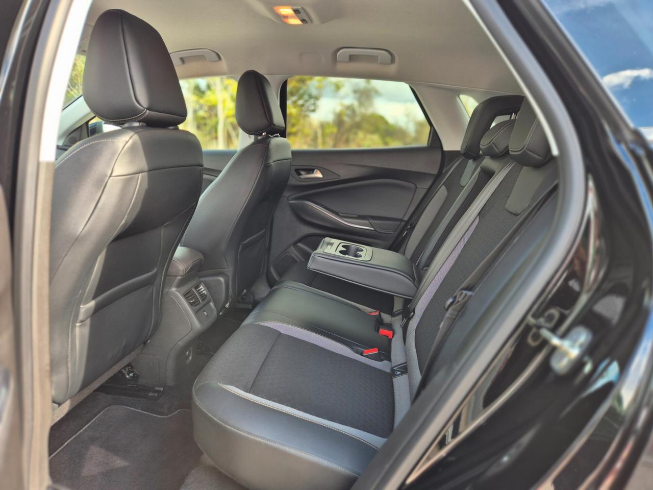 Opel Grandland 1.6 DIESEL 120 Cv