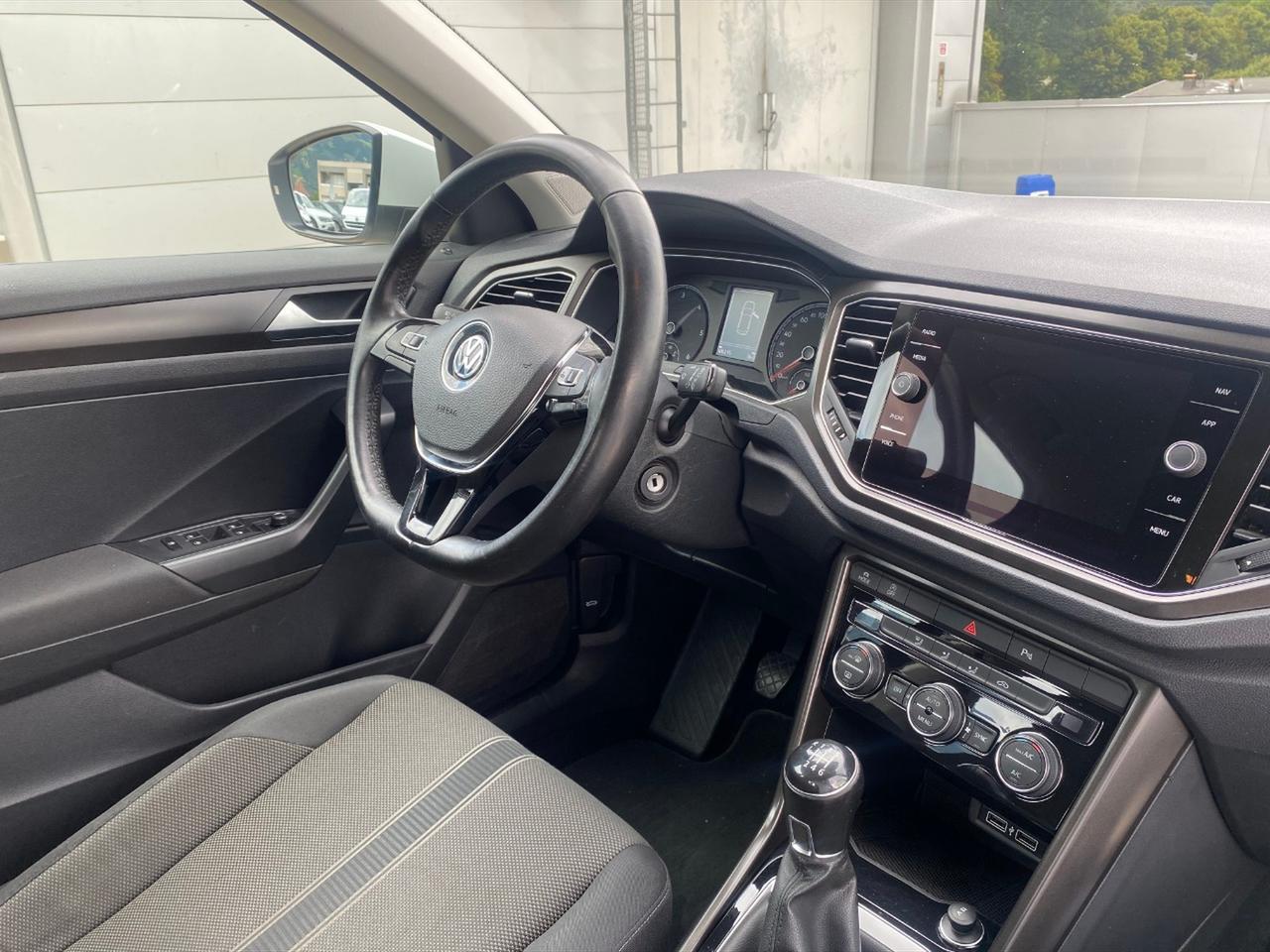 Volkswagen T-Roc 1.6 tdi business