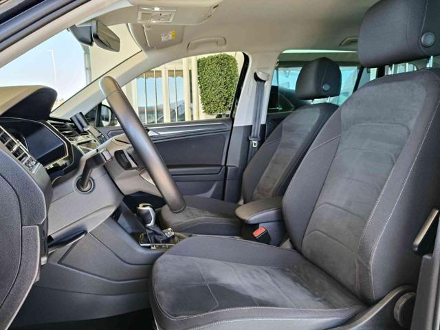 VOLKSWAGEN Tiguan 2.0 TDI 150 CV SCR DSG Elegance