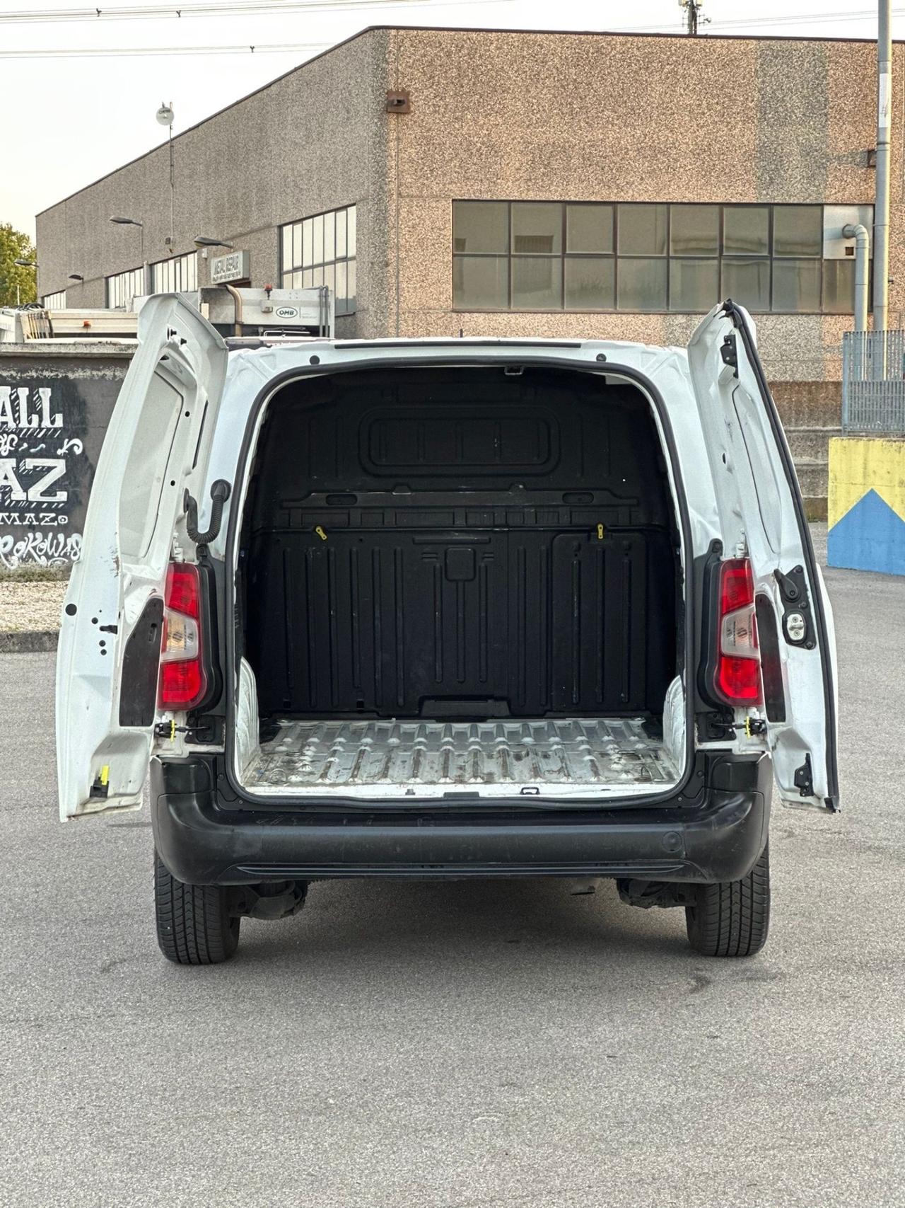 Opel combo cc 1.6 diesel 3 posti