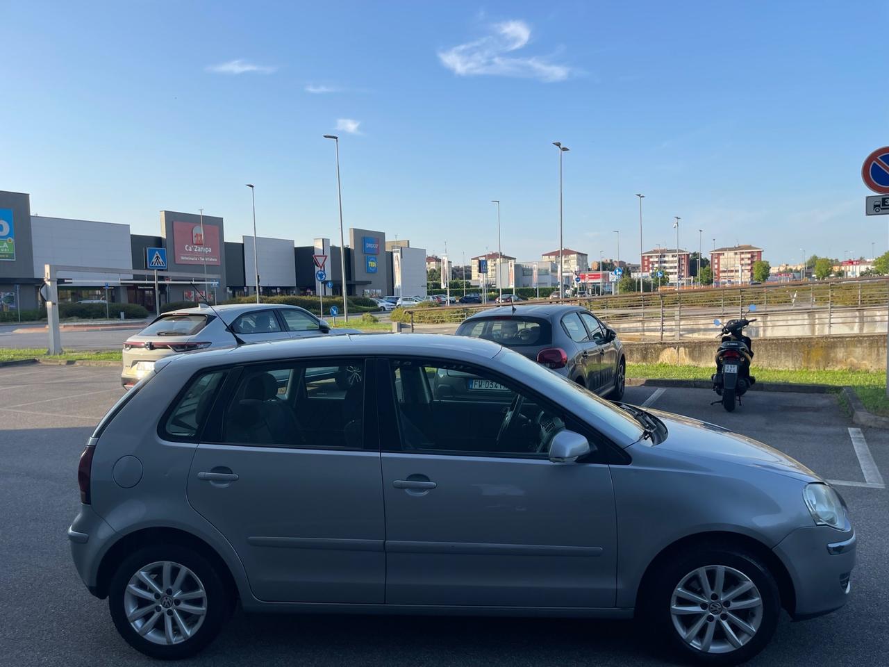 Volkswagen Polo 1.4 5 porte Highline