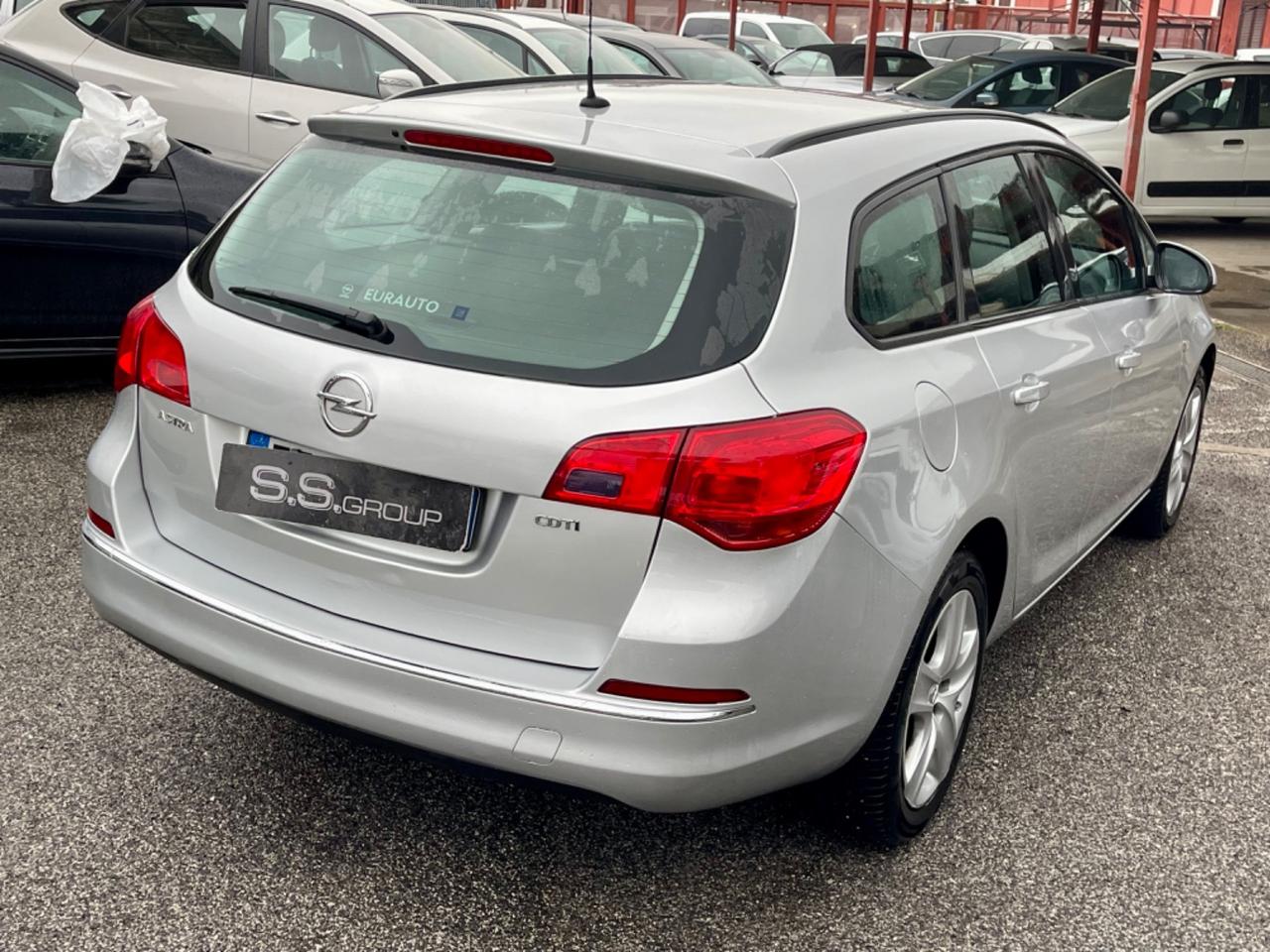 Astra 1.6 CDTI /Sports Tourer/Cosmo/euro 6/unipro