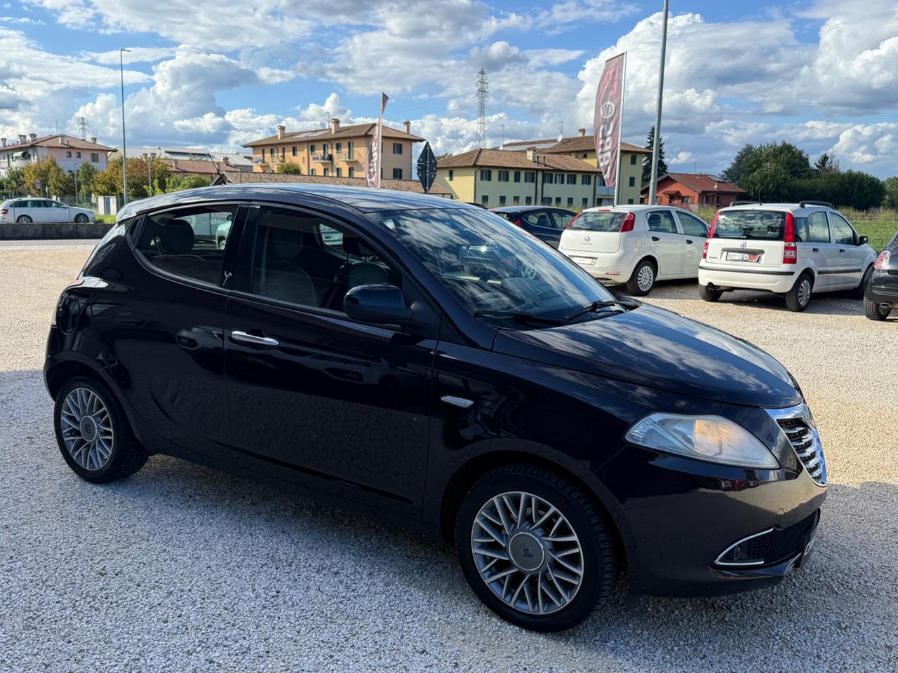 Lancia Ypsilon 1.3 MJT 16V 95 CV 5 porte S&S Platinum