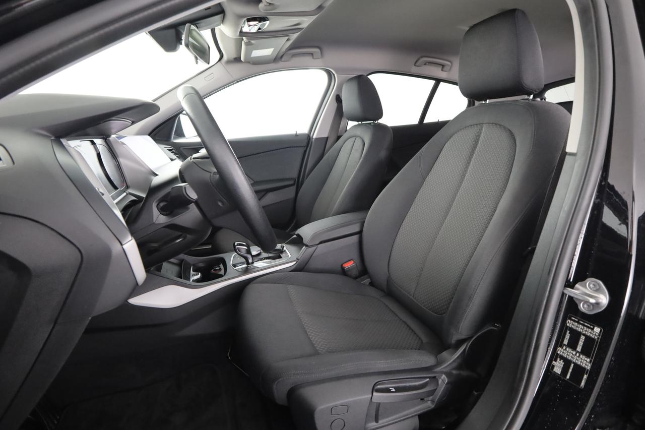 BMW Serie 1 (F40) 118i 5p. Business Advantage