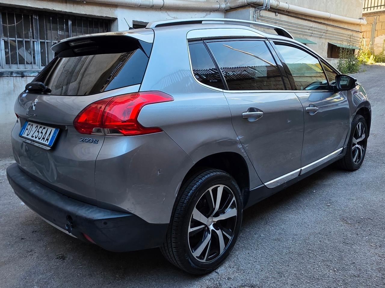 Peugeot 2008 Allure 1600 HDI 100cv