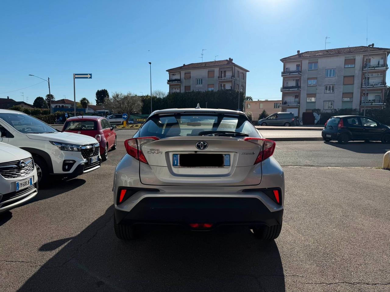 Toyota C-HR 1.8 Hybrid E-CVT Active NEOPATENTATI