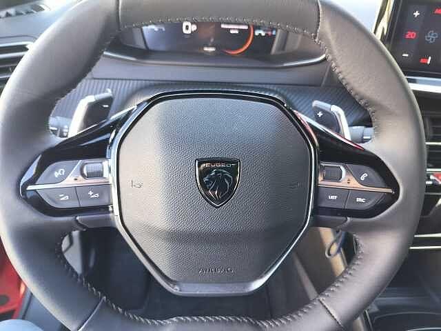 Peugeot 2008 PureTech 130 S&S EAT8 Allure