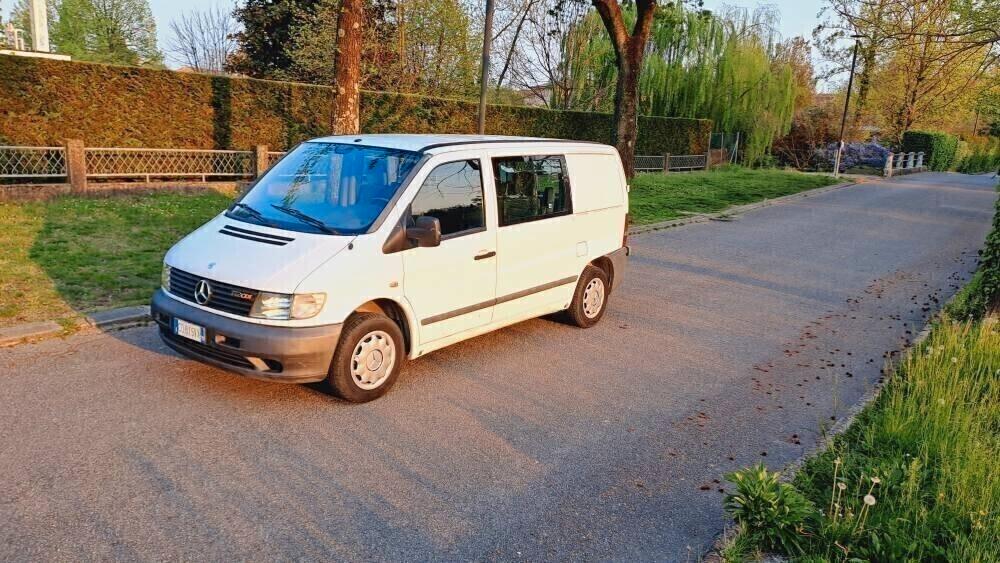 Mercedes VITO 6 posti vettura