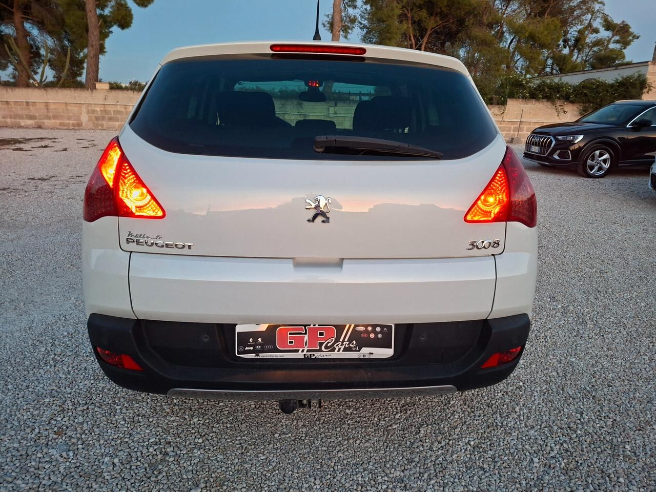 PEUGEOT 3008 ALLURE 1.6 HDI 112cv *TETTO-GANCIO TRAINO*