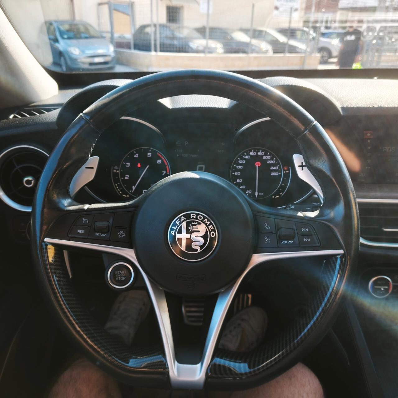 Alfa Romeo Stelvio 2.0 Turbo 280 CV AT8 Q4 First Edition