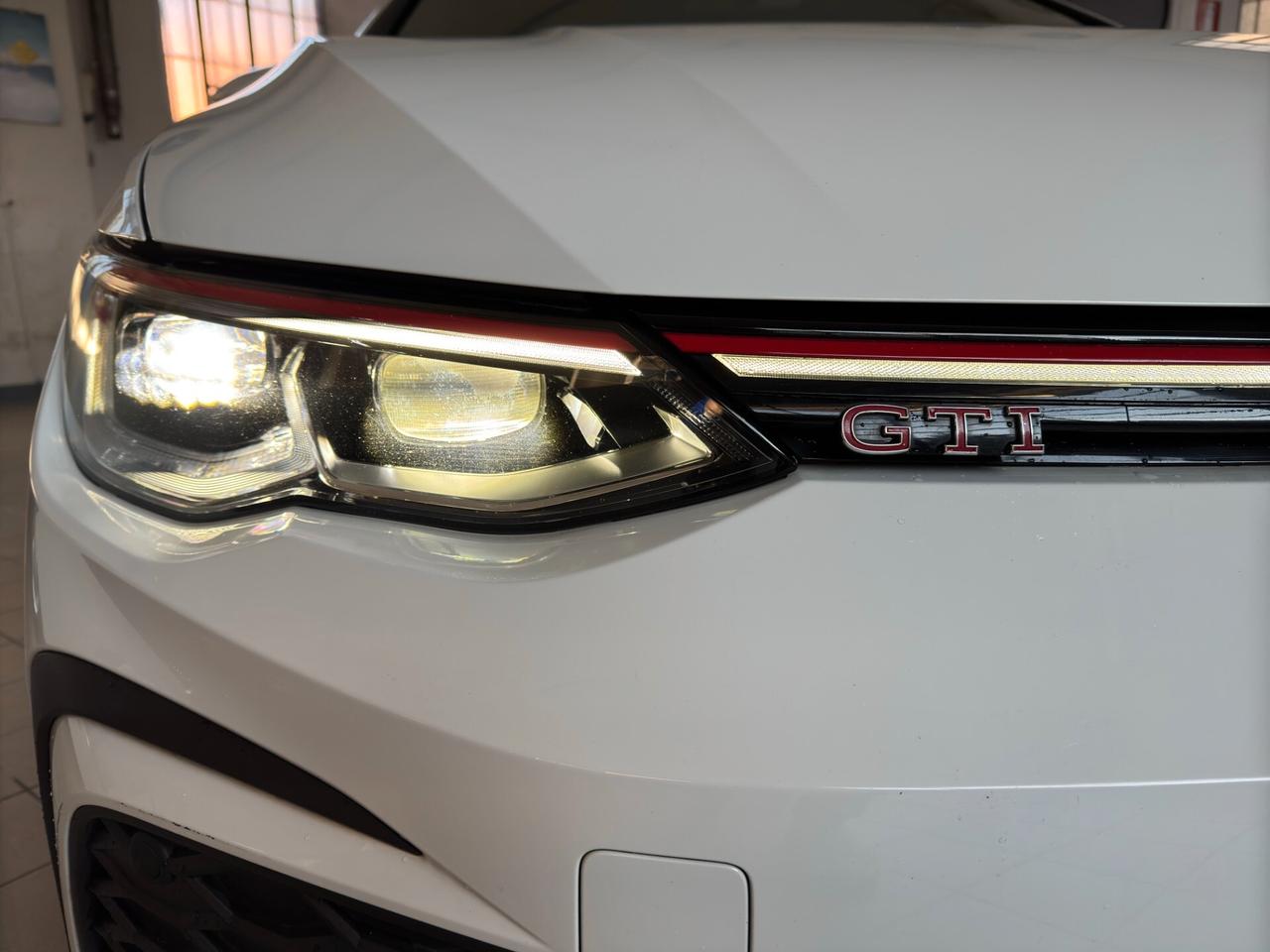 VW GOLF GTI 2.0 DSG 245CV PERFORMANCE