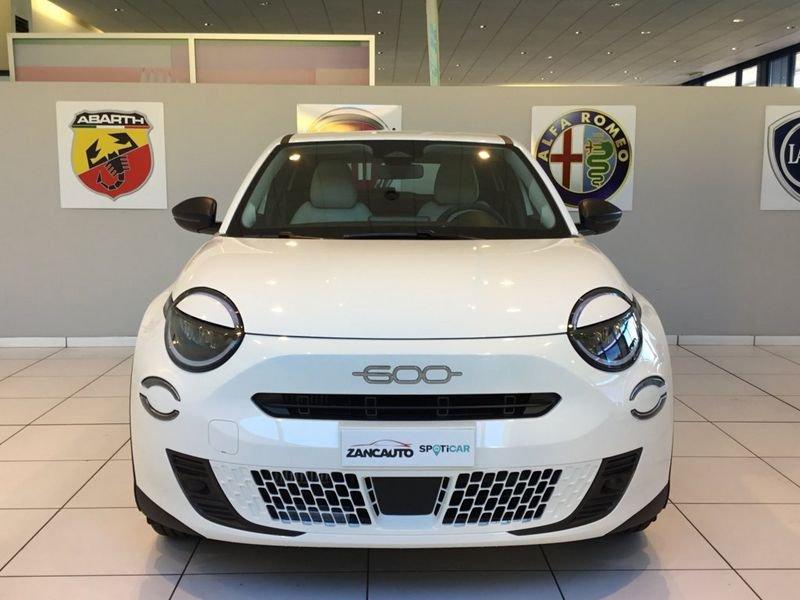 FIAT 600 600 1.2 hybrid POP 110cv