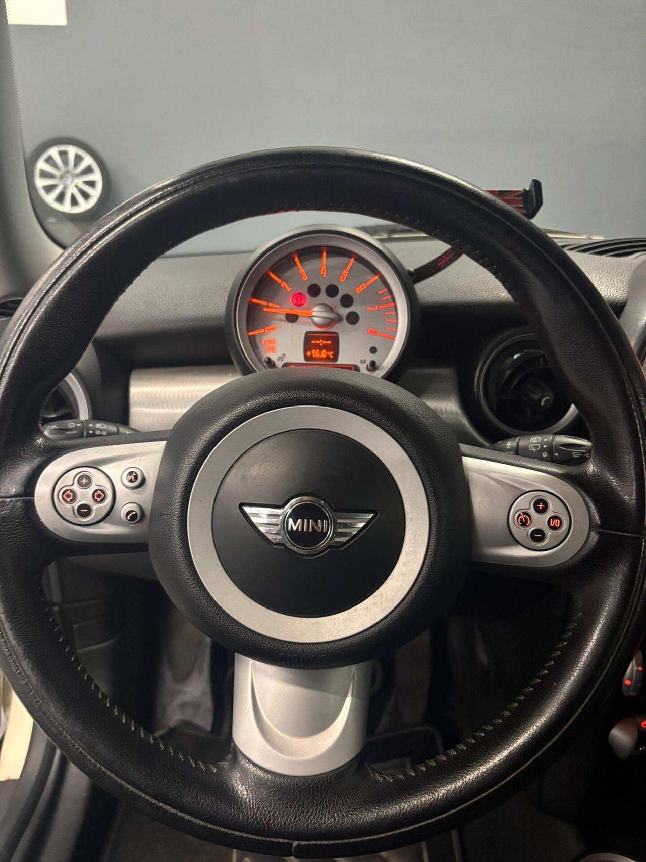 Mini Cooper Clubman 1.6 16V Chili