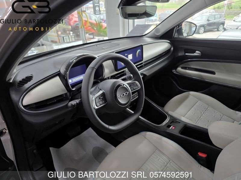 FIAT 600 1.2 Hybrid 110cv La Prima