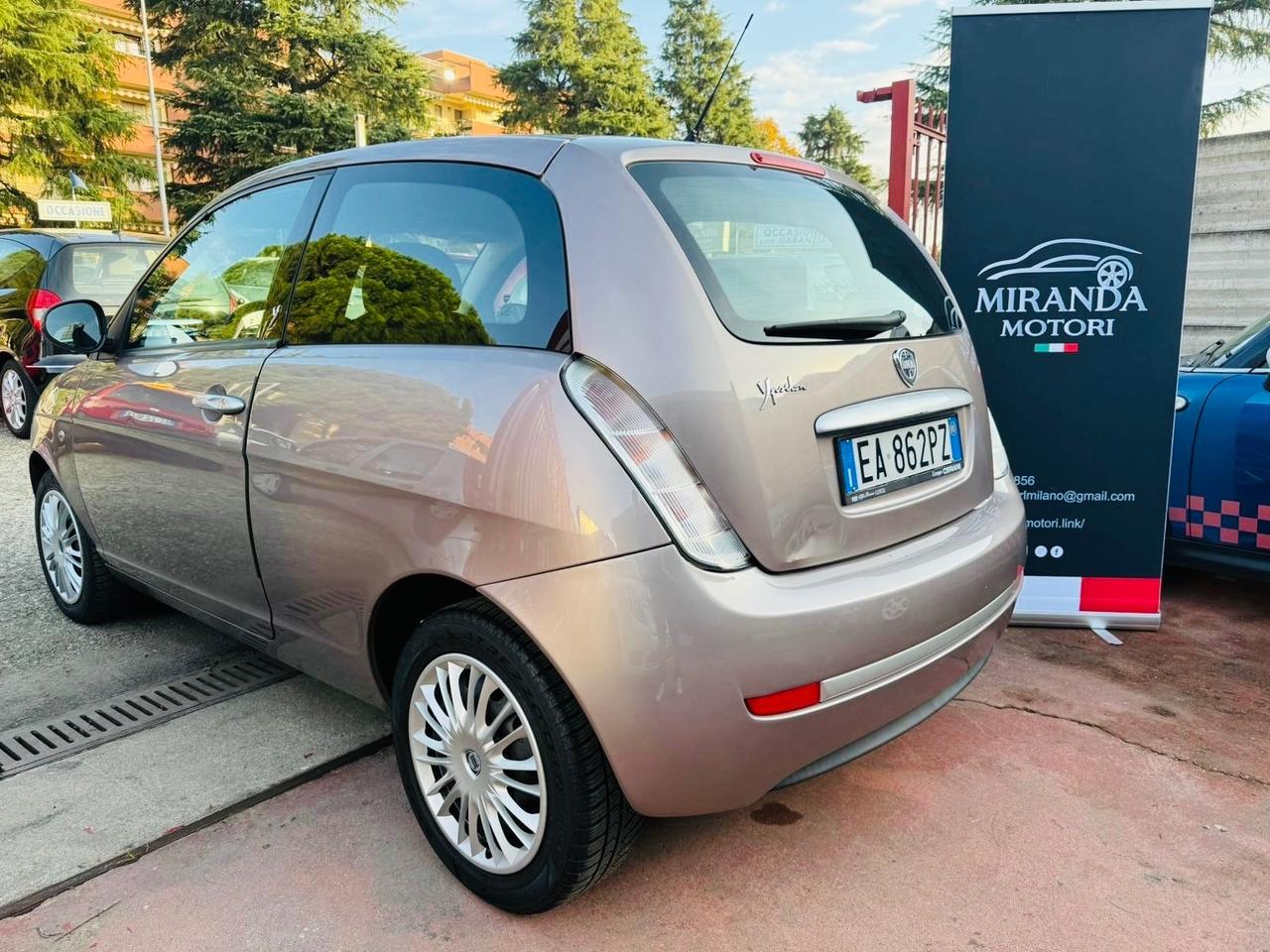 Lancia Ypsilon 1.2 Versus