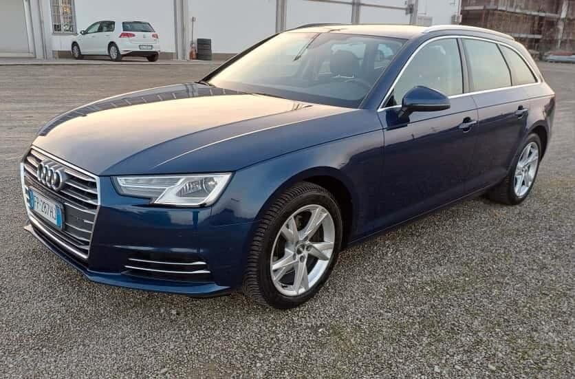 Audi A4 2.0 TDI 150 CV ultra S tronic Design