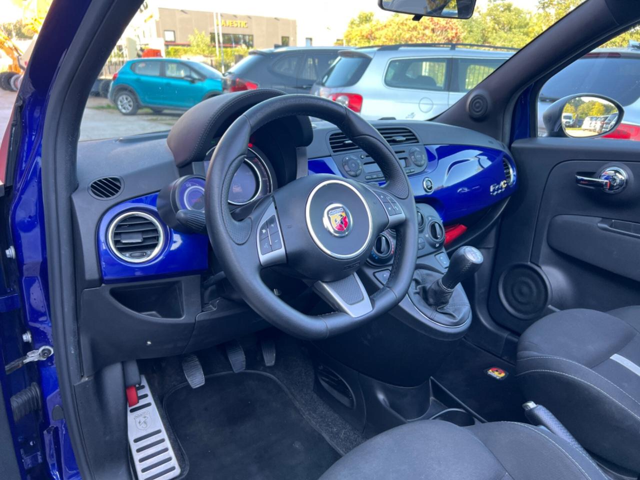 Abarth 595 C 1.4 Turbo T-Jet 140 CV