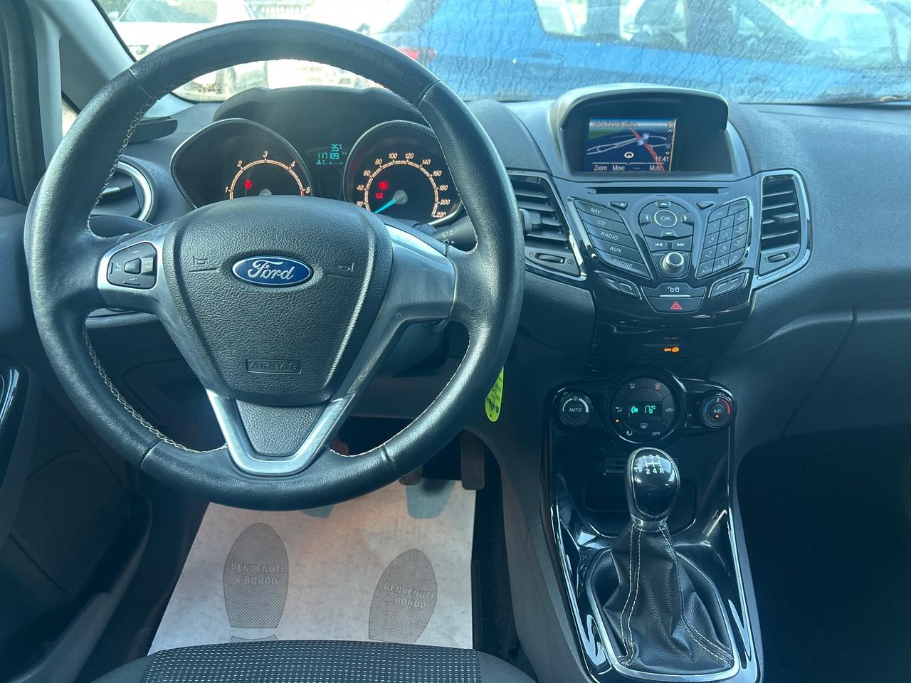 Ford Fiesta 1.5 TDCi 5P TITANIUM NAVI