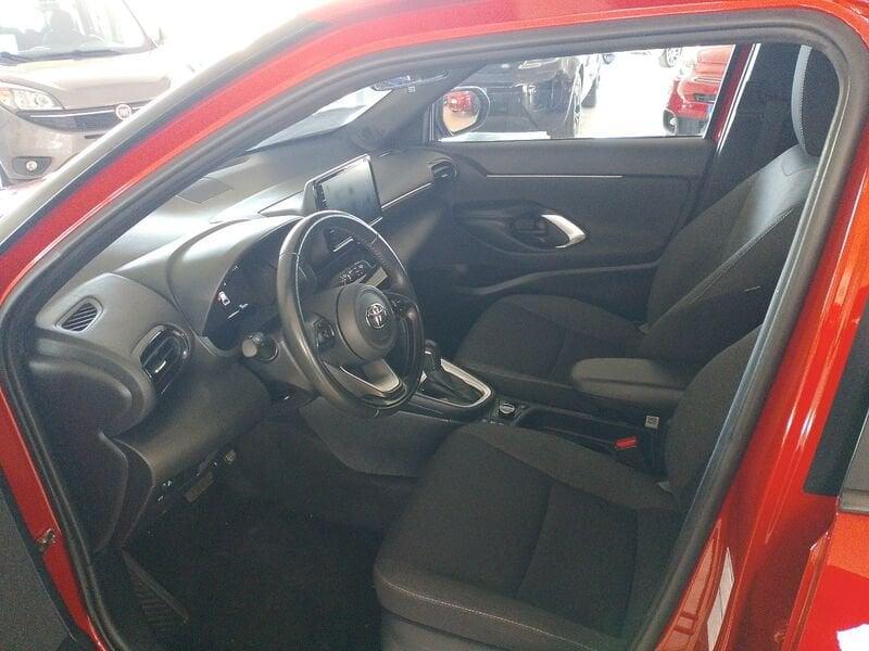 Toyota Yaris Cross 1.5 Hybrid 5p. E-CVT AWD-i Trend