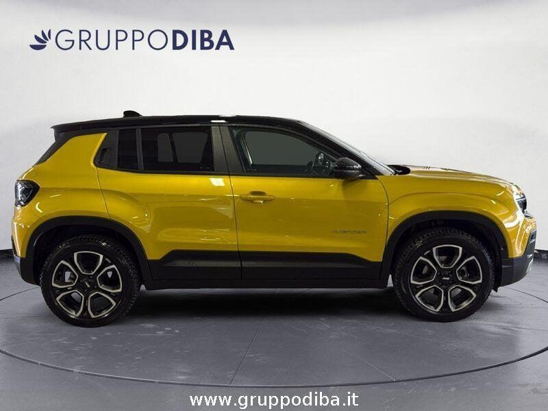 Jeep Avenger 1.2 turbo e-hybrid mhev Summit fwd 110cv e