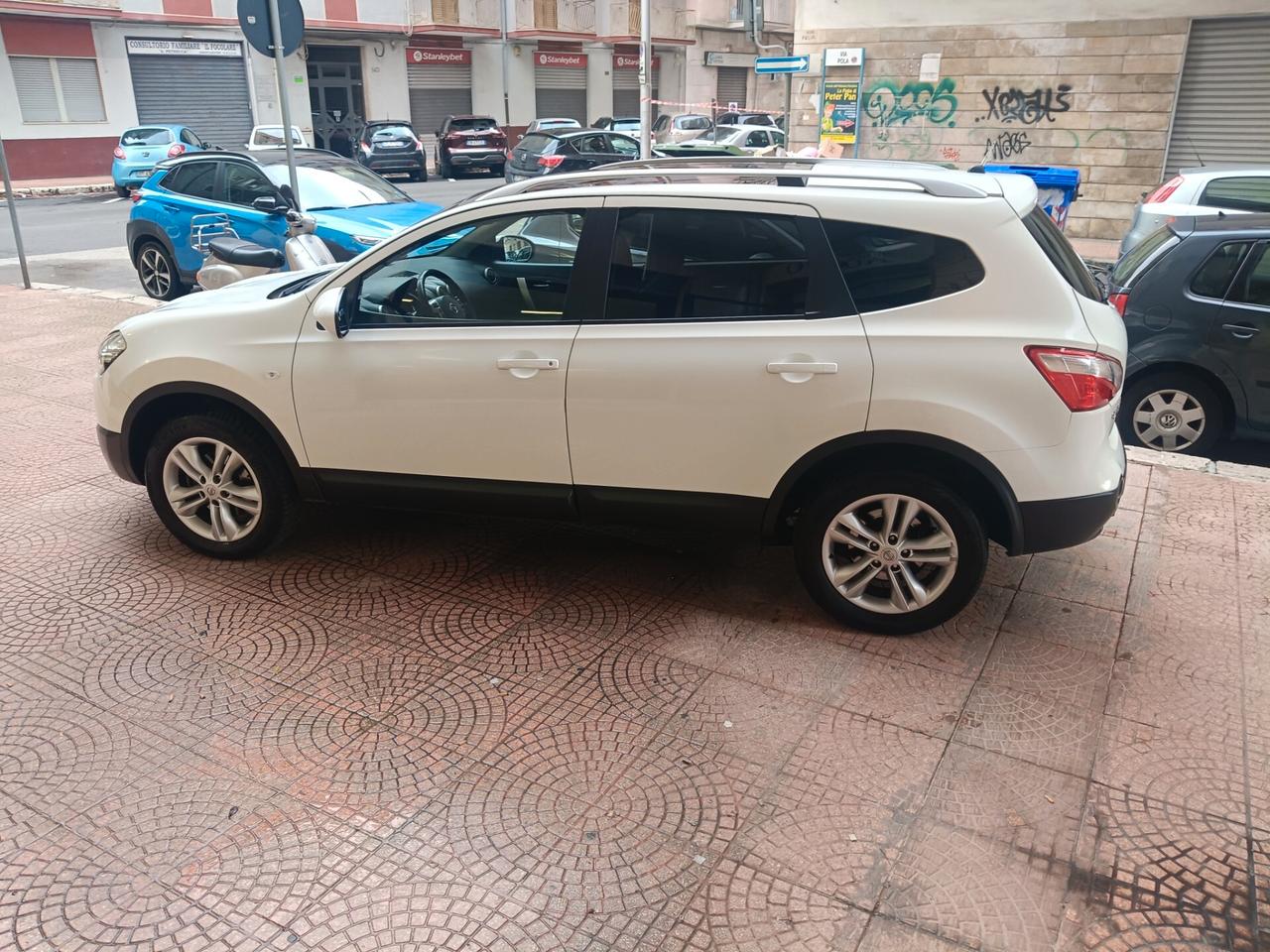 NISSAN QASHQAI+2(7 POSTI)-UNIPRO-TETTO-Euro6350