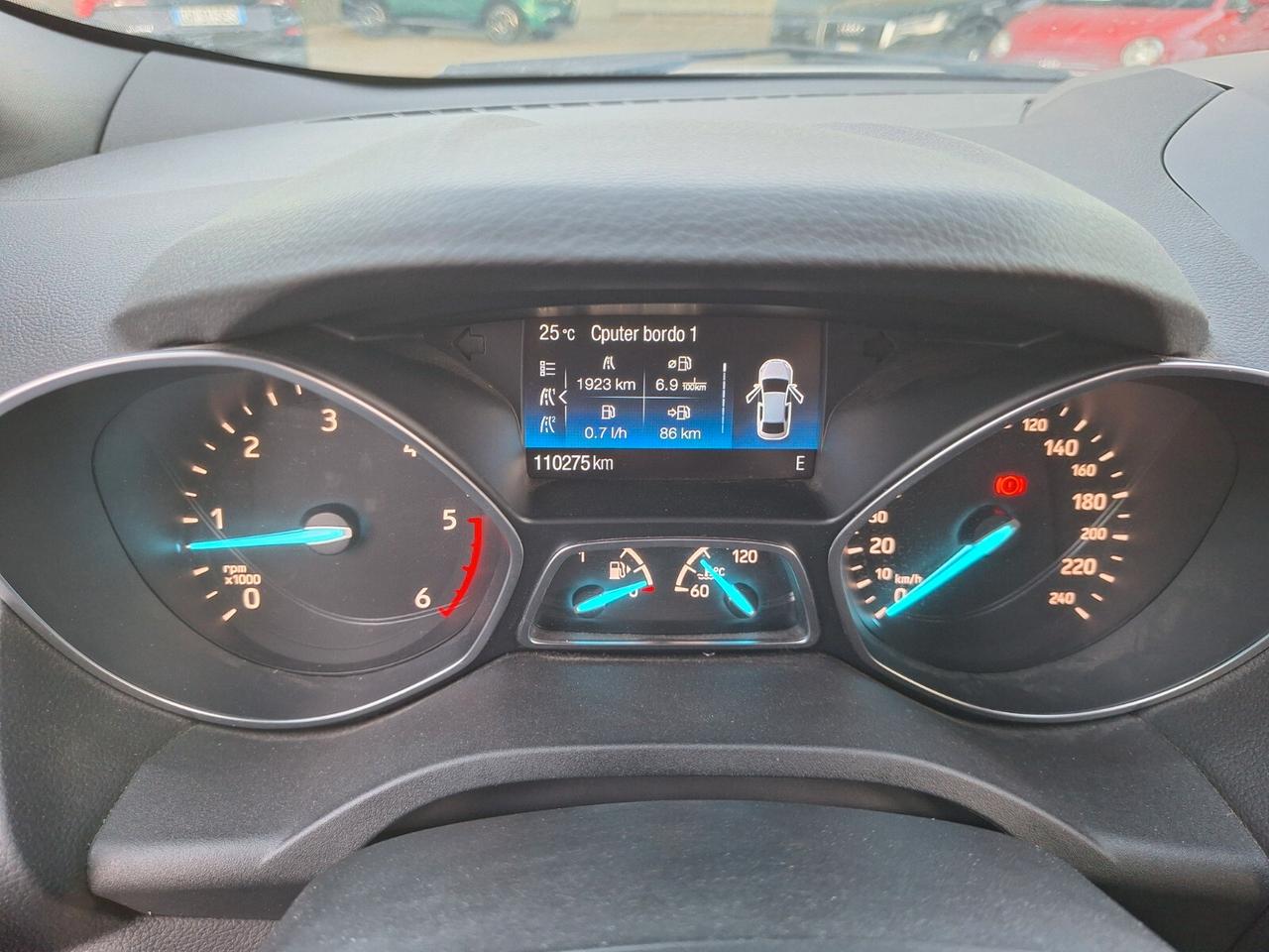 Ford Kuga 1.5 TDCI 120 CV S&S 2WD ST-Line