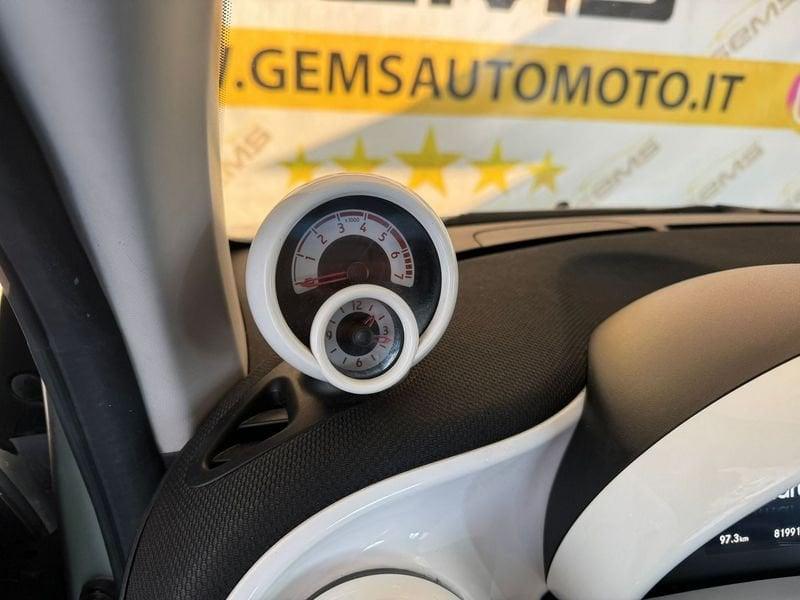 smart fortwo fortwo 70 1.0 Passion cambio manuale
