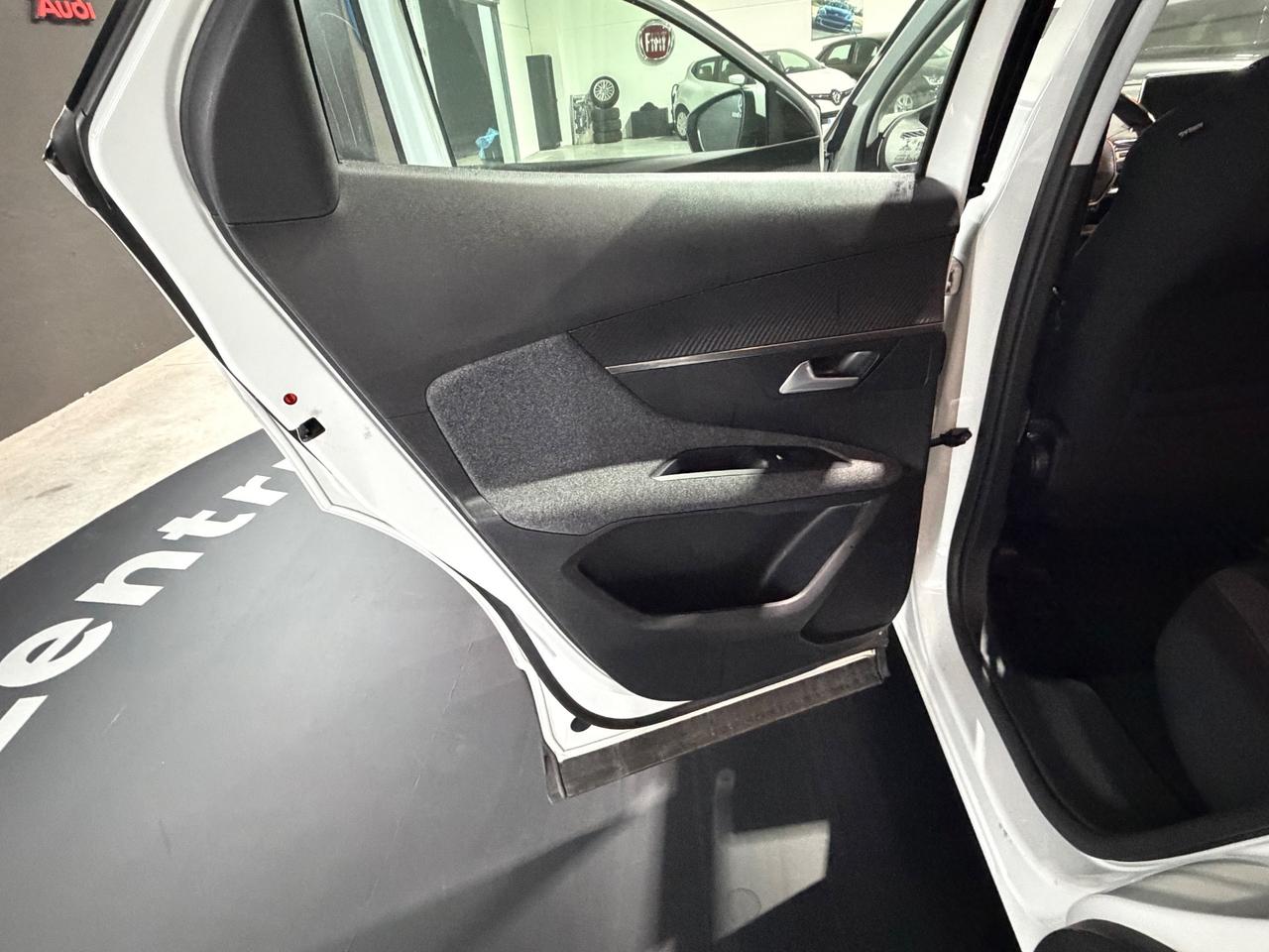 Peugeot 3008 BlueHDi 130 S&S Allure