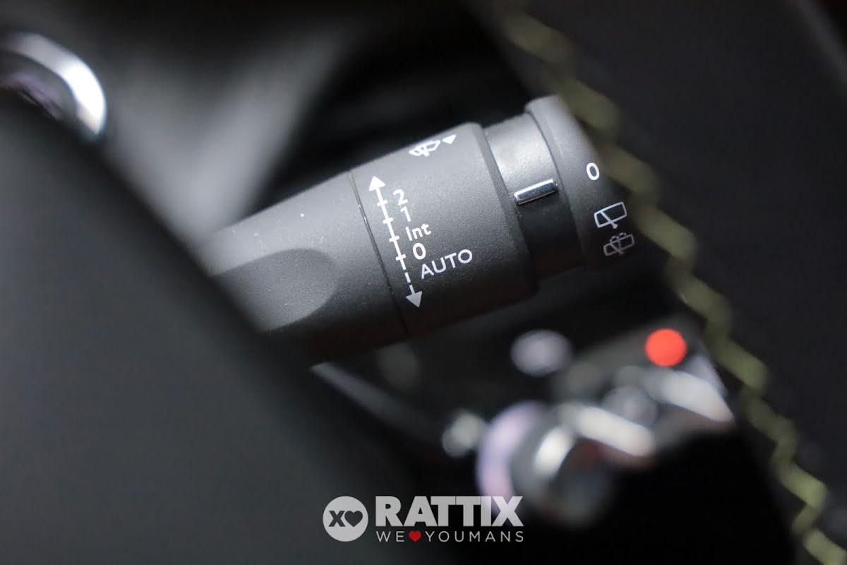 Peugeot 208 1.2 Puretech 100CV GT