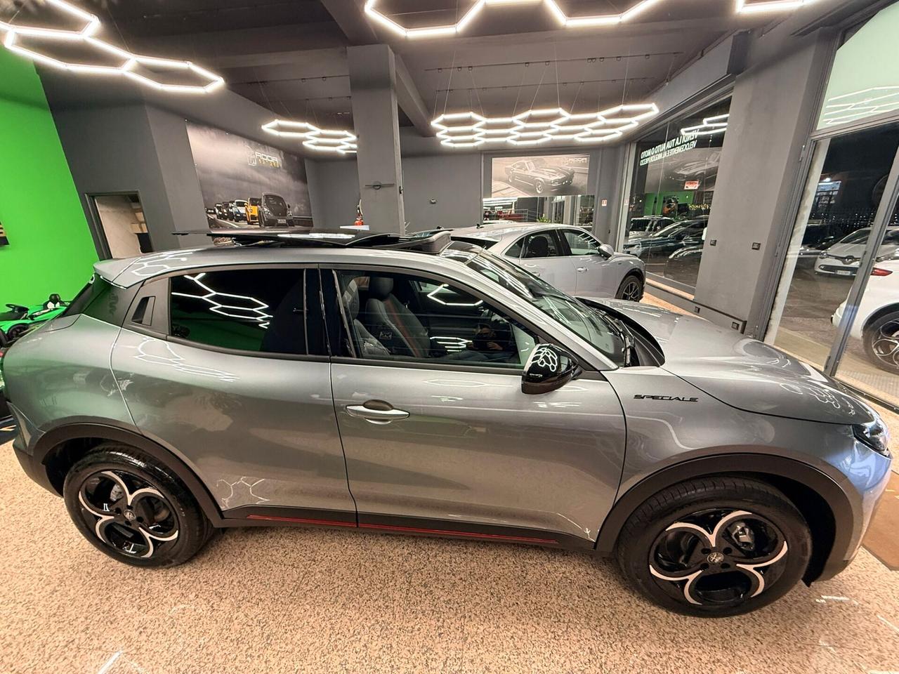 Alfa Romeo Junior 1.2 145 CV Hybrid eDCT6 Speciale