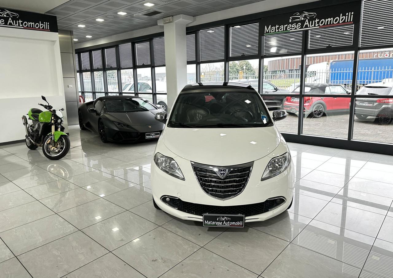 Lancia Ypsilon 1.2cc 69cv TettoApribile Sensori Finanziabile