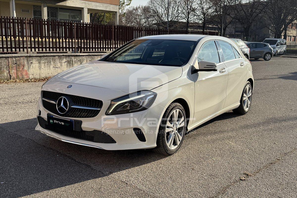 MERCEDES A 180 d Automatic Premium