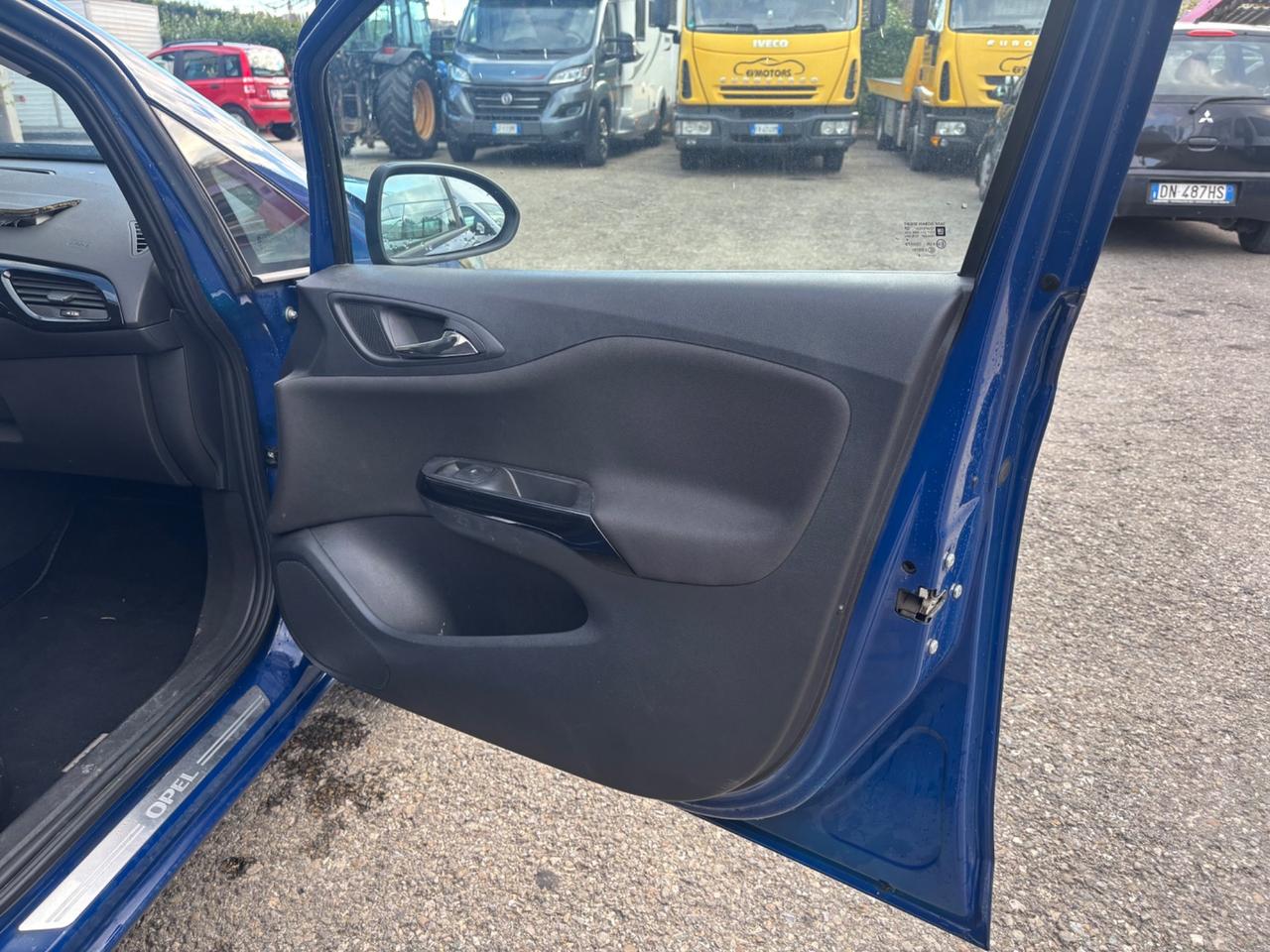 Opel Corsa 1.4 90CV GPL INCIDENTATA