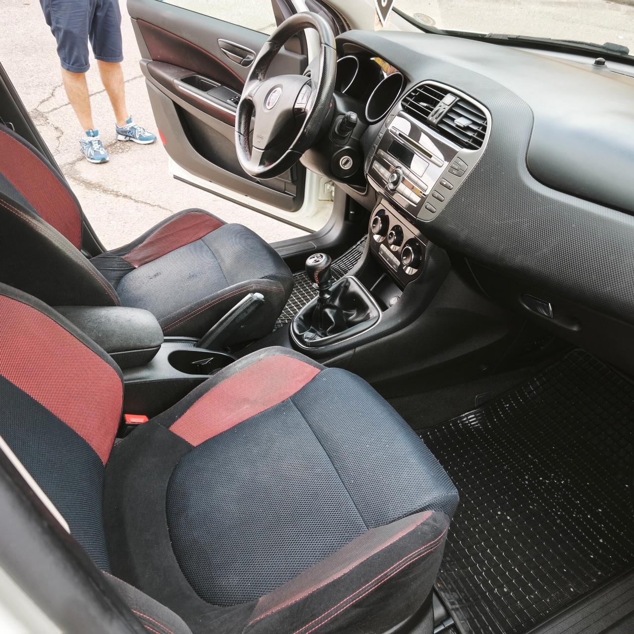 Fiat Bravo 1.6 MJT 105 CV DPF Sport