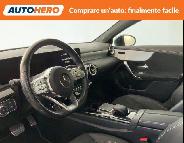 MERCEDES-BENZ A 200 Automatic Premium
