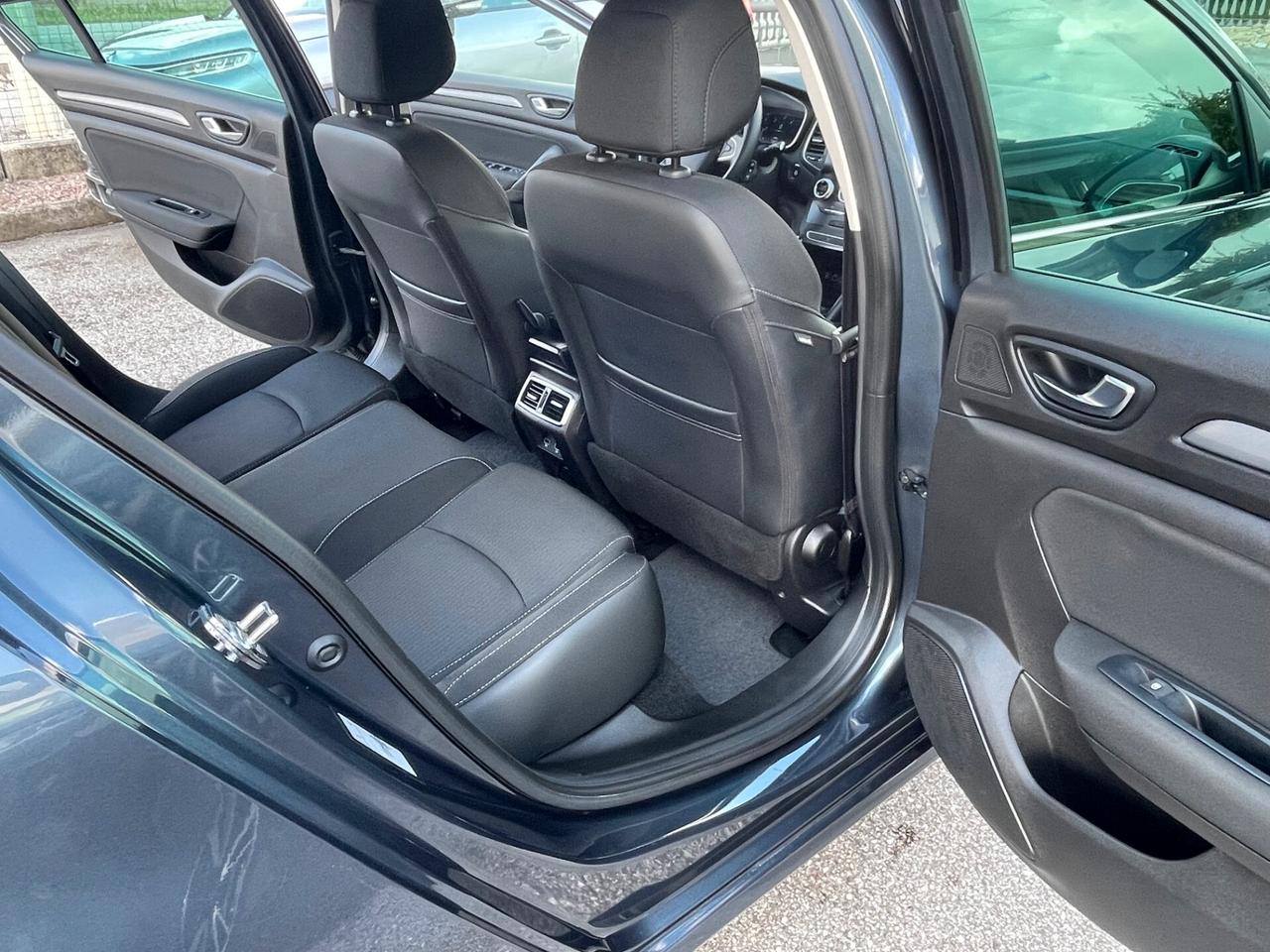 Renault Megane Sporter Blue dCi 115 CV Business