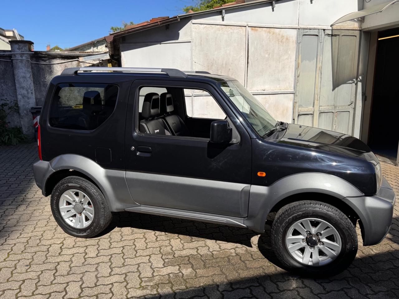 Suzuki Jimny 1.3i 16V cat 4WD Special