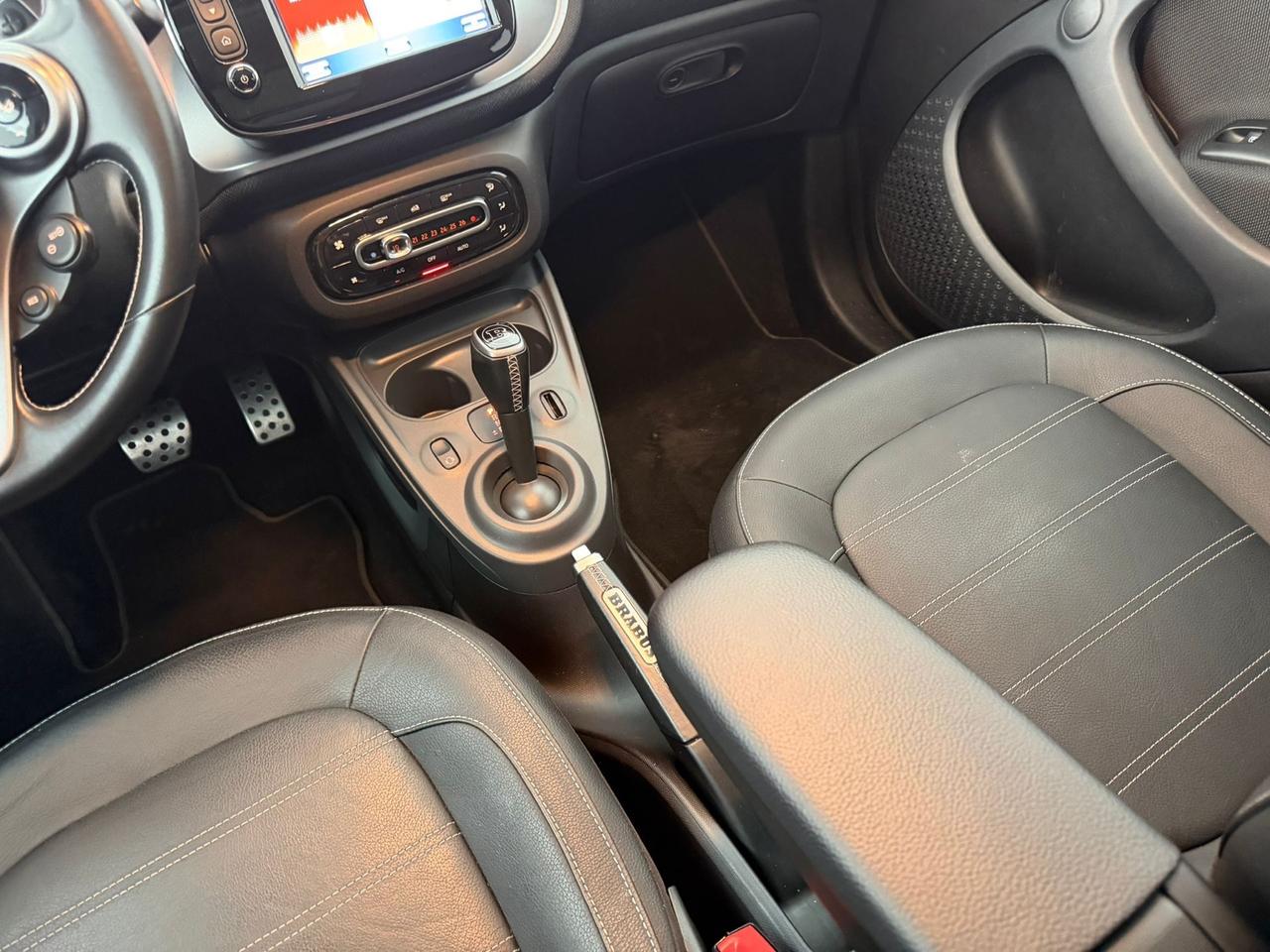 SMART FORFOUR PRIME ALLESTIMENTO BRABUS