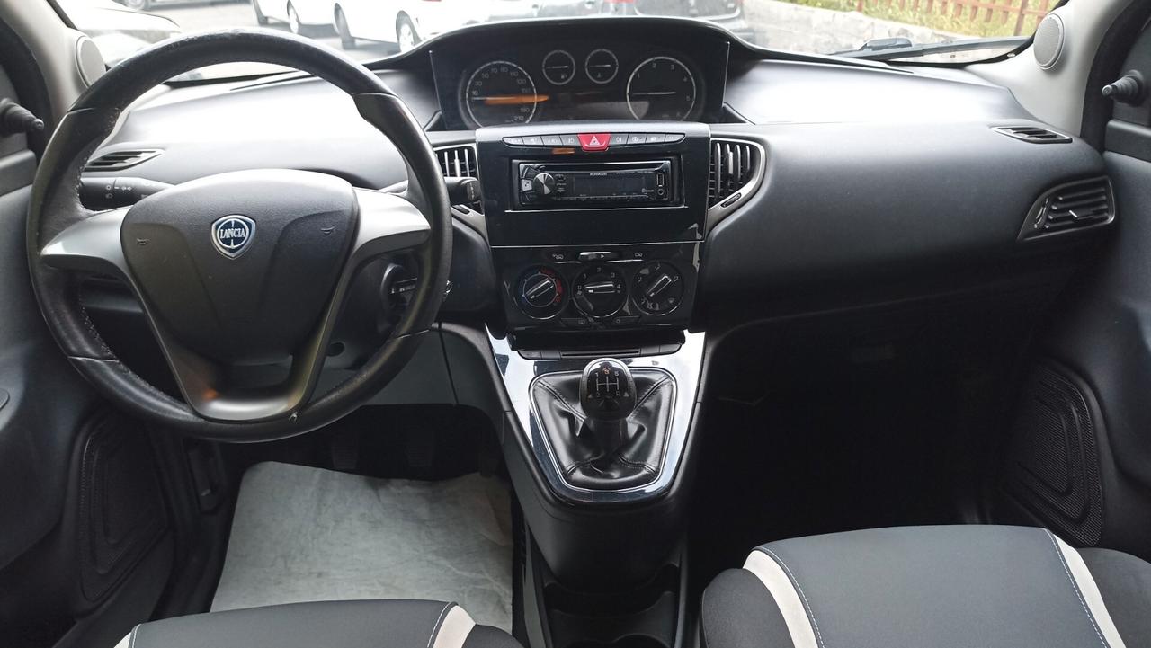 Lancia Ypsilon 1.3 MJT 16V 95 CV 5 porte S&S Elefantino