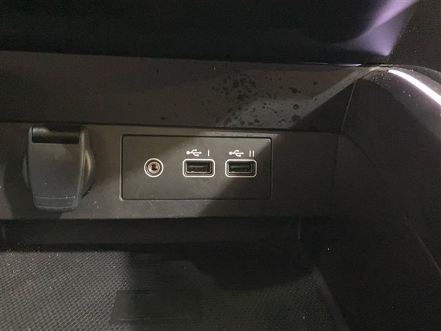 RENAULT Clio 1.0 TCe Techno