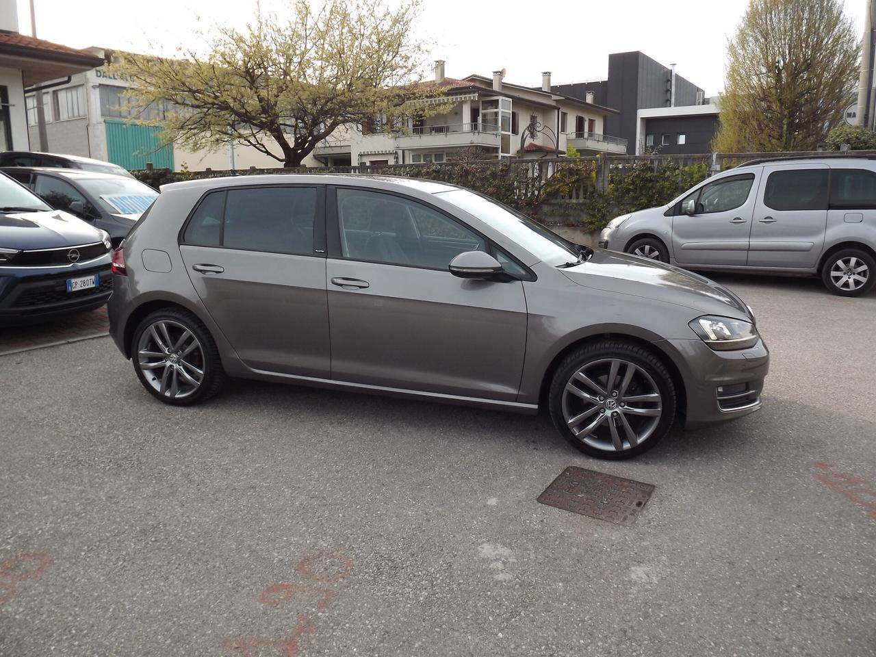 Volkswagen Golf 1.4 TSI 5p. Sport Edition BlueMotion Technology