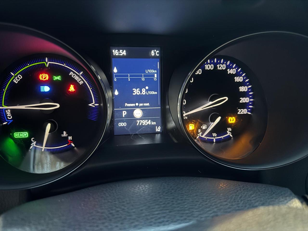 Toyota C-HR 1.8 Hybrid E-CVT Business