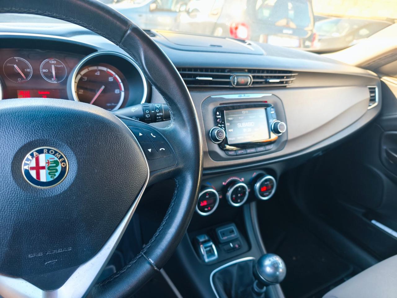 Alfa Romeo Giulietta 1.6 JTDm-2 120 CV Distinctive