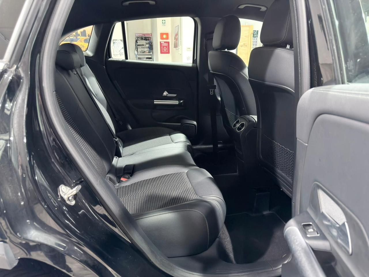 MERCEDES GLA250E PLUG-IN HYBRID 218cv PREMIUM AUTO