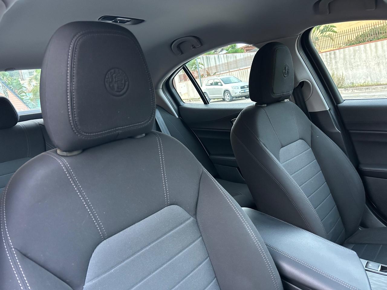 Alfa Romeo Giulia 2.2 Turbodiesel unico proprietario