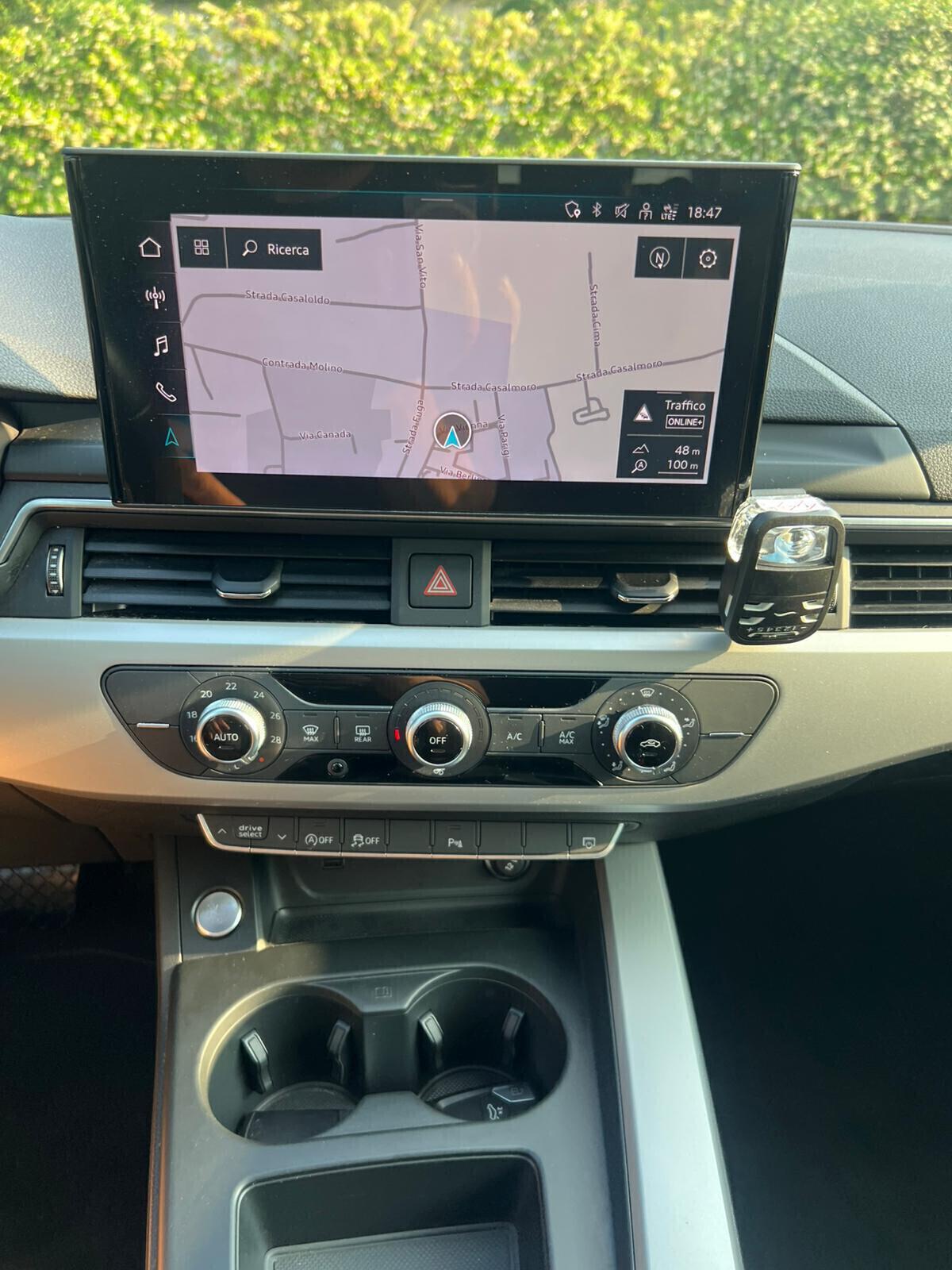 Audi A4 Avant 40 TDI S tronic Business