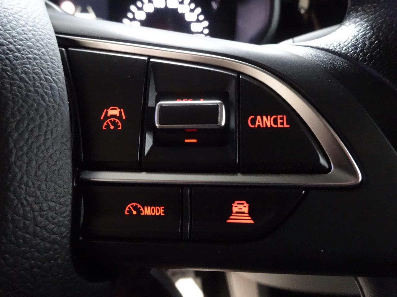 Suzuki Swift 1.2 Hybrid Waku