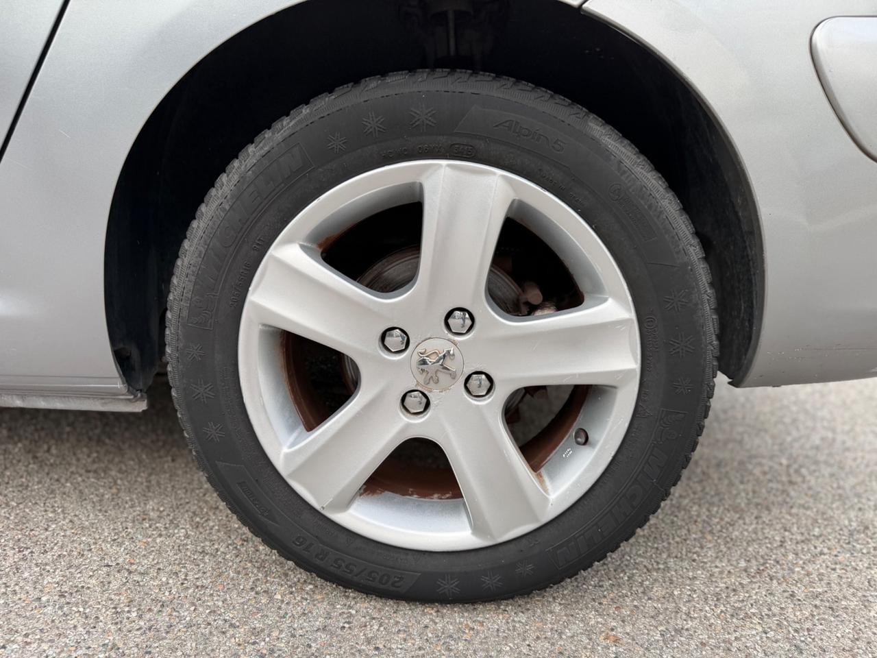 Peugeot 307 2.0 16V HDi FAP SW *Neopatentati*